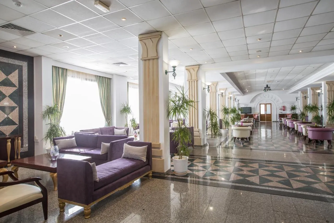 Tsokkos Gardens Hotel Protaras 4*,