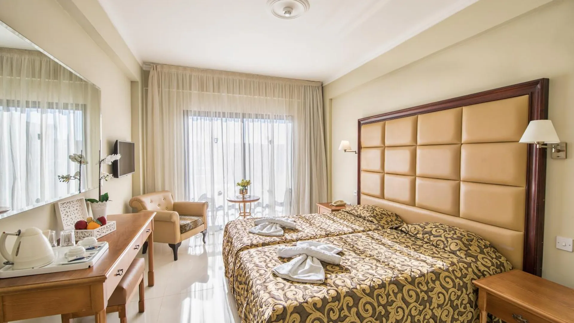 Tsokkos Gardens Hotel Protaras